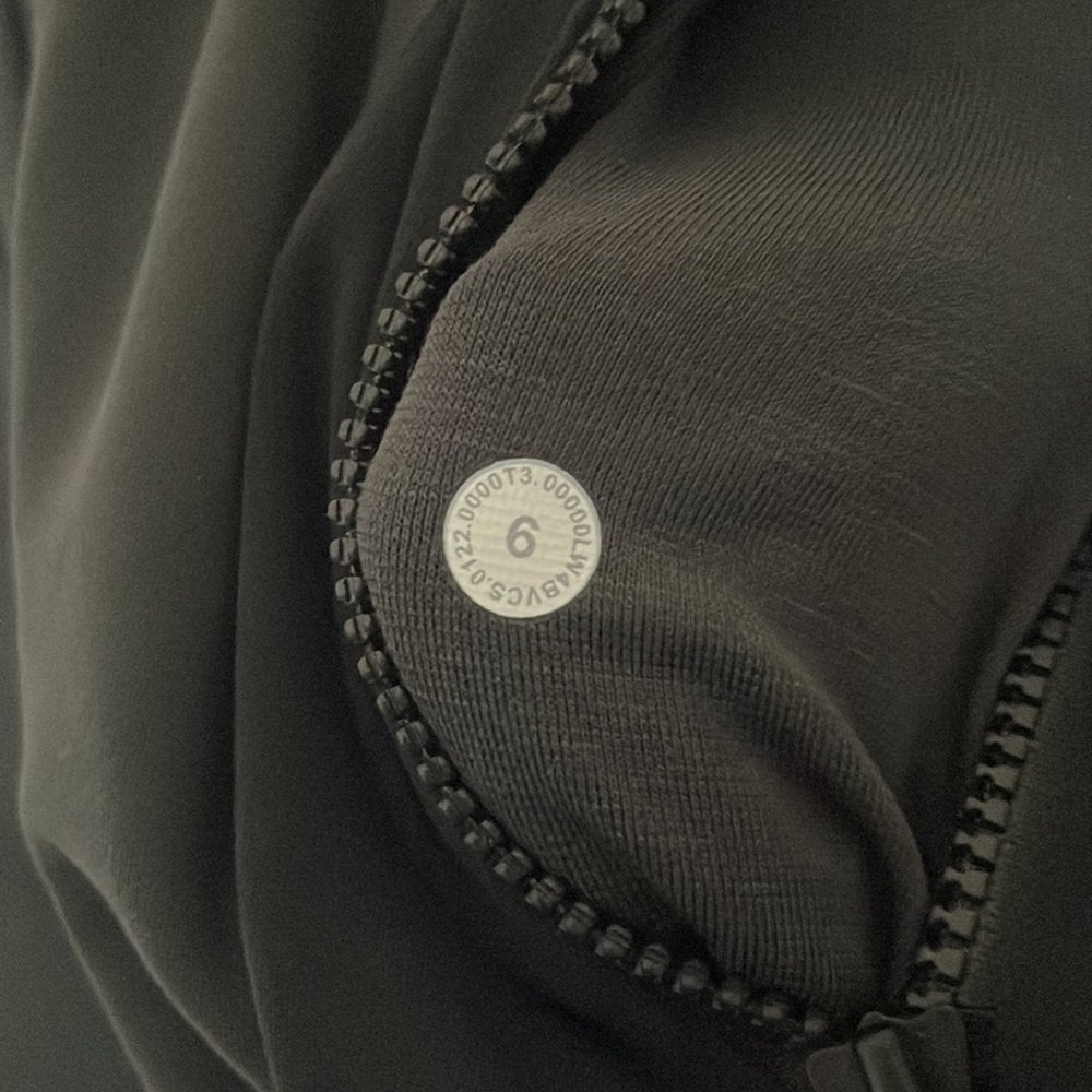 Lululemon Throwback Shape Jacket - image 5